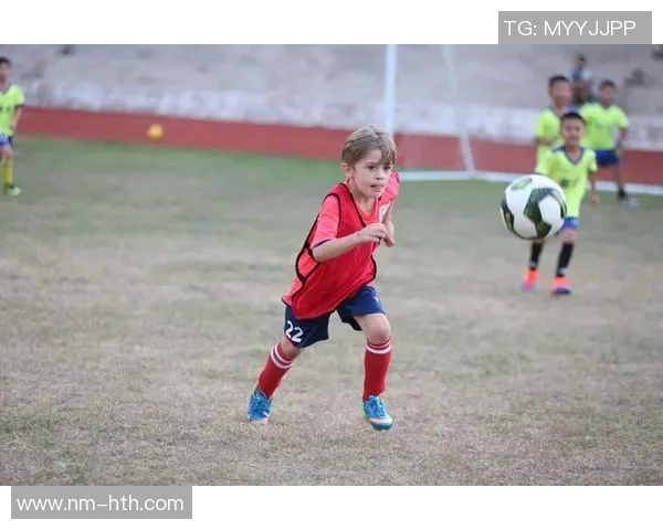 卡尔足球星的成长历程与辉煌成就深度解析